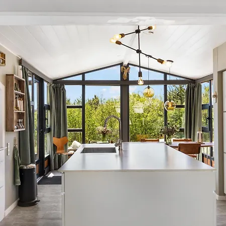 Semesterbostad Granlien 3, A With Soul And Charm!